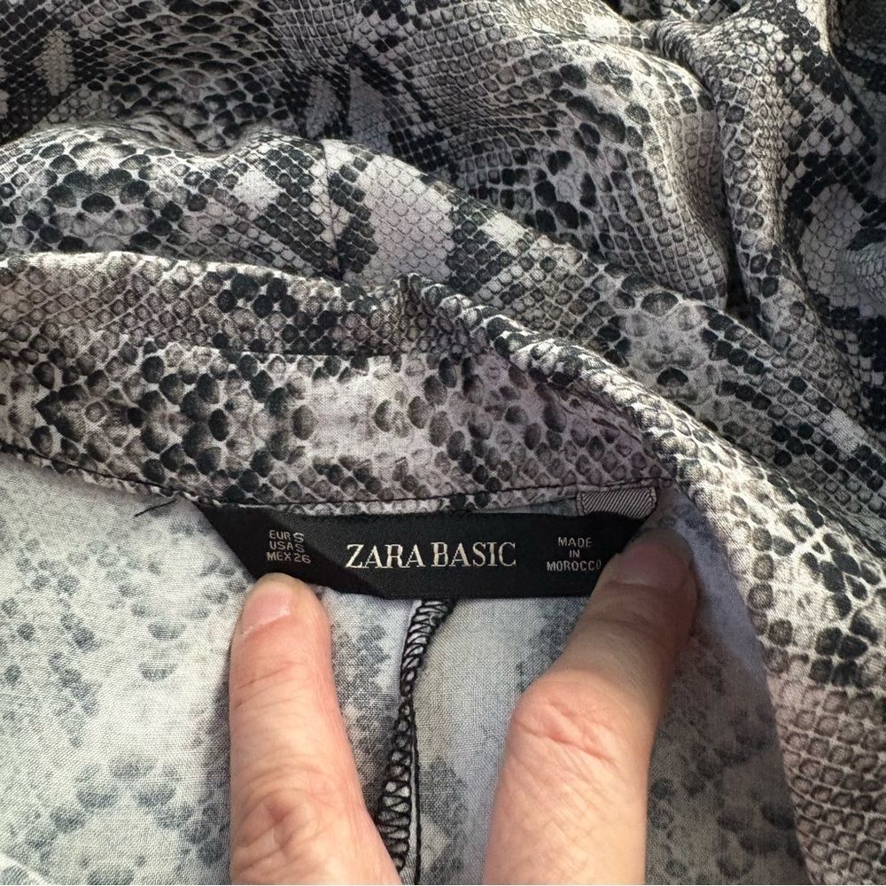 Zara Black and Gray Snake Print Long Sleeve Dress S - Picture 7 of 11